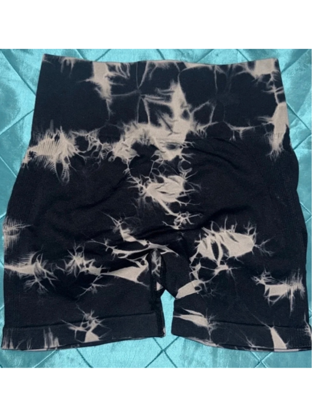 Women's Tie-Dye Bike Shorts Size S - Picture 7 of 10